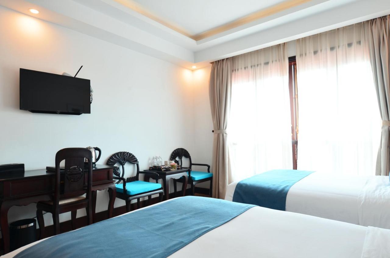 Hoian Central Hotel Hoi An Bagian luar foto