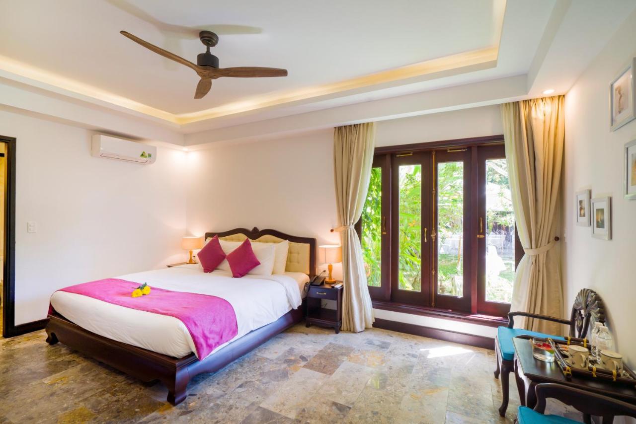 Hoian Central Hotel Hoi An Bagian luar foto