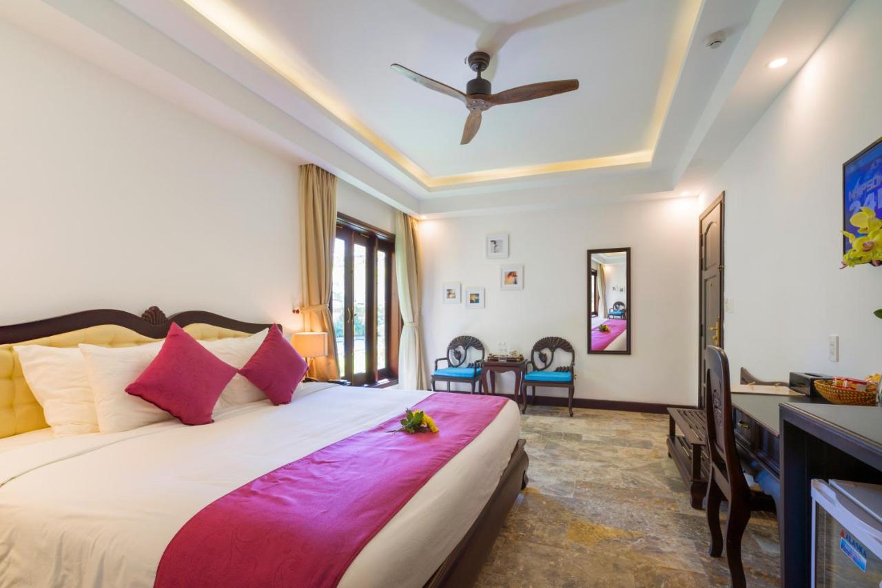 Hoian Central Hotel Hoi An Bagian luar foto