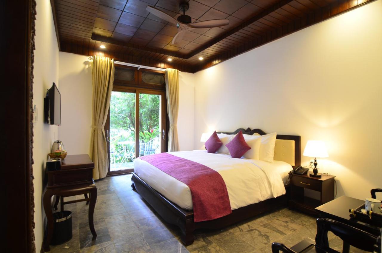 Hoian Central Hotel Hoi An Bagian luar foto